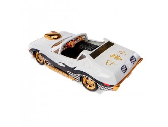 Masina cabriolet cu RC L.O.L. Surprise! Seria J.K. RC WHEELS cu o papusa inclusa in set