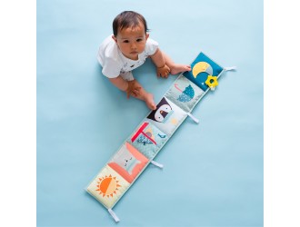 Carte textila pentru bebelusi Polul Nord Taf Toys