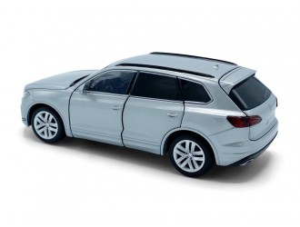 Macheta auto VW Touareg, 1:32, Silver, directie activa roti fata, suspensii, lumini si sunet