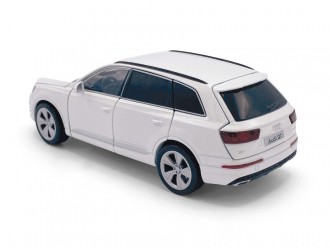 Macheta auto Audi Q7, 1:32, White, directie activa roti fata, suspensii, lumini si sunet