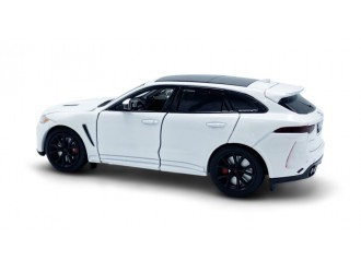 Macheta auto Jaguar F-Pace, 1:32, White directie activa roti fata, suspensii, lumini si sunet