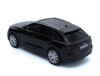 Macheta auto Audi Q8, 1:36, Black Mecanism pull-back, sincron