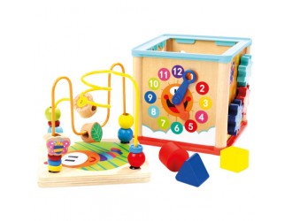 Cub din lemn multifunctional cu activitati