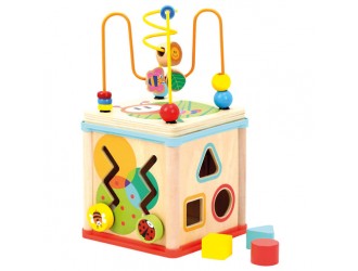 Cub din lemn multifunctional cu activitati