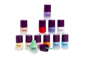 Set cu 12 lacuri de unghii New Rules Magic Studio