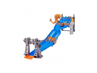 Set cu traseu si masina Metal Machines 4-Lane Raptor Attack, ZURU