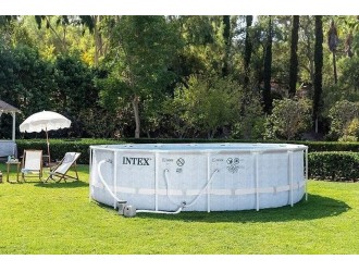 Piscina Premium Intex Prism Frame Chevron, Cadru Metalic, 488 x 122 cm, 19156 L, Set Complet: Pompa, Scara, Prelata si Covoras