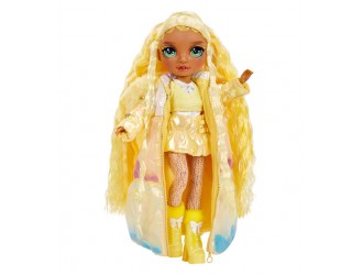 Papusa Sunny Madison, Rainbow High seria Winter Wonderland
