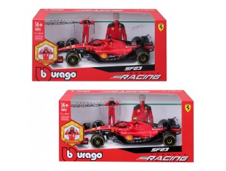 Macheta auto Ferrari SF-23 (1:24) cu figurina pilot, Bburago (2 modele)