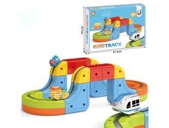 Set Tren cu Traseu Magnetic, Circuit 3D cu Trenulet si Adsorbtie Magnetica, 18 Piese, 3.7V Baterie ZJA400443