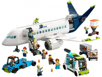 Set de constructie LEGO City 60367 Avion de pasageri, jucarie de construit